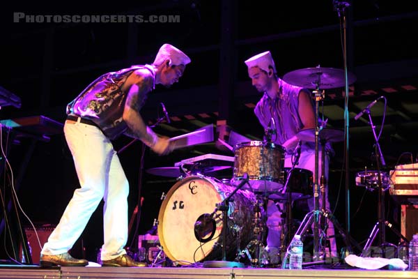 SANTIGOLD - 2011-09-06 - PARIS - Gaite Lyrique - 